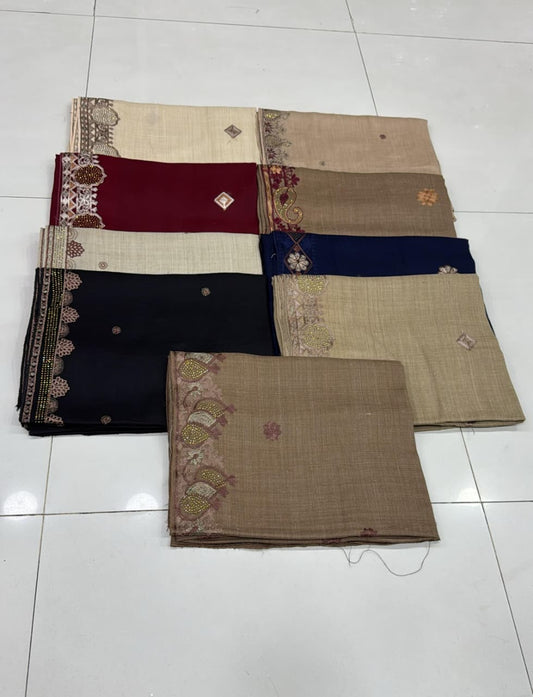 Wool Border Moti